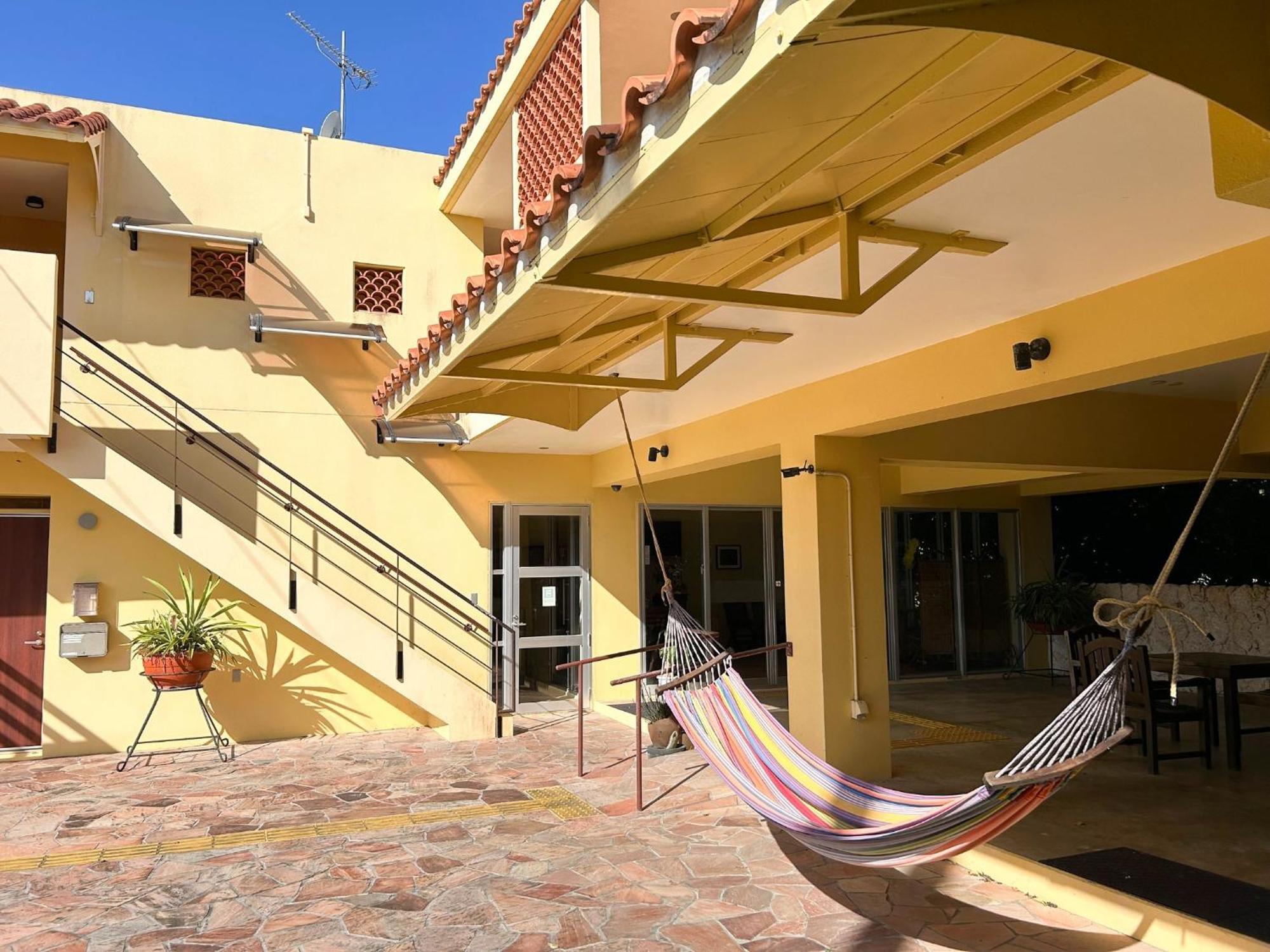 Pensión Sunset Beach Nakijin Exterior foto